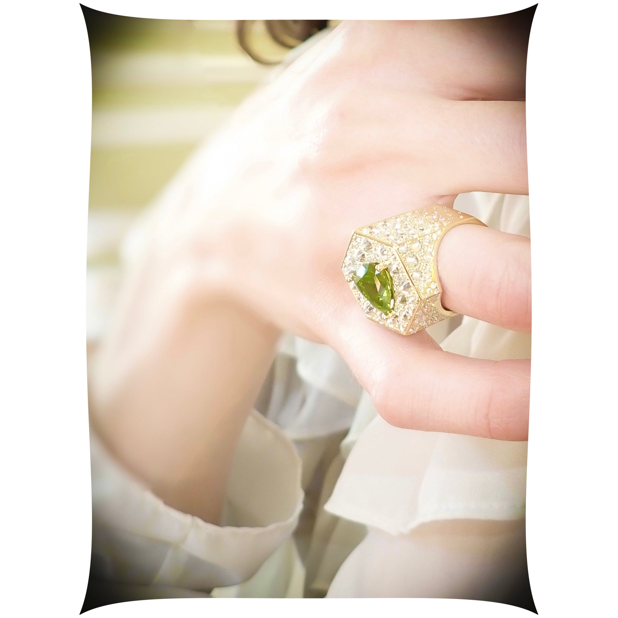 Perseya Lumen Ring