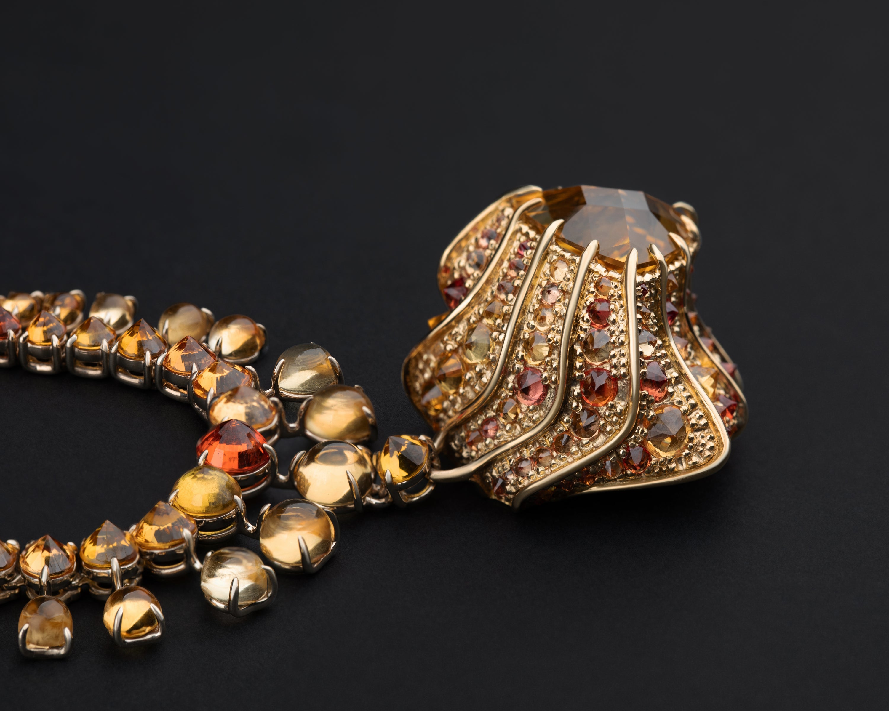 Stereón Aurion pendant crystallised light concept